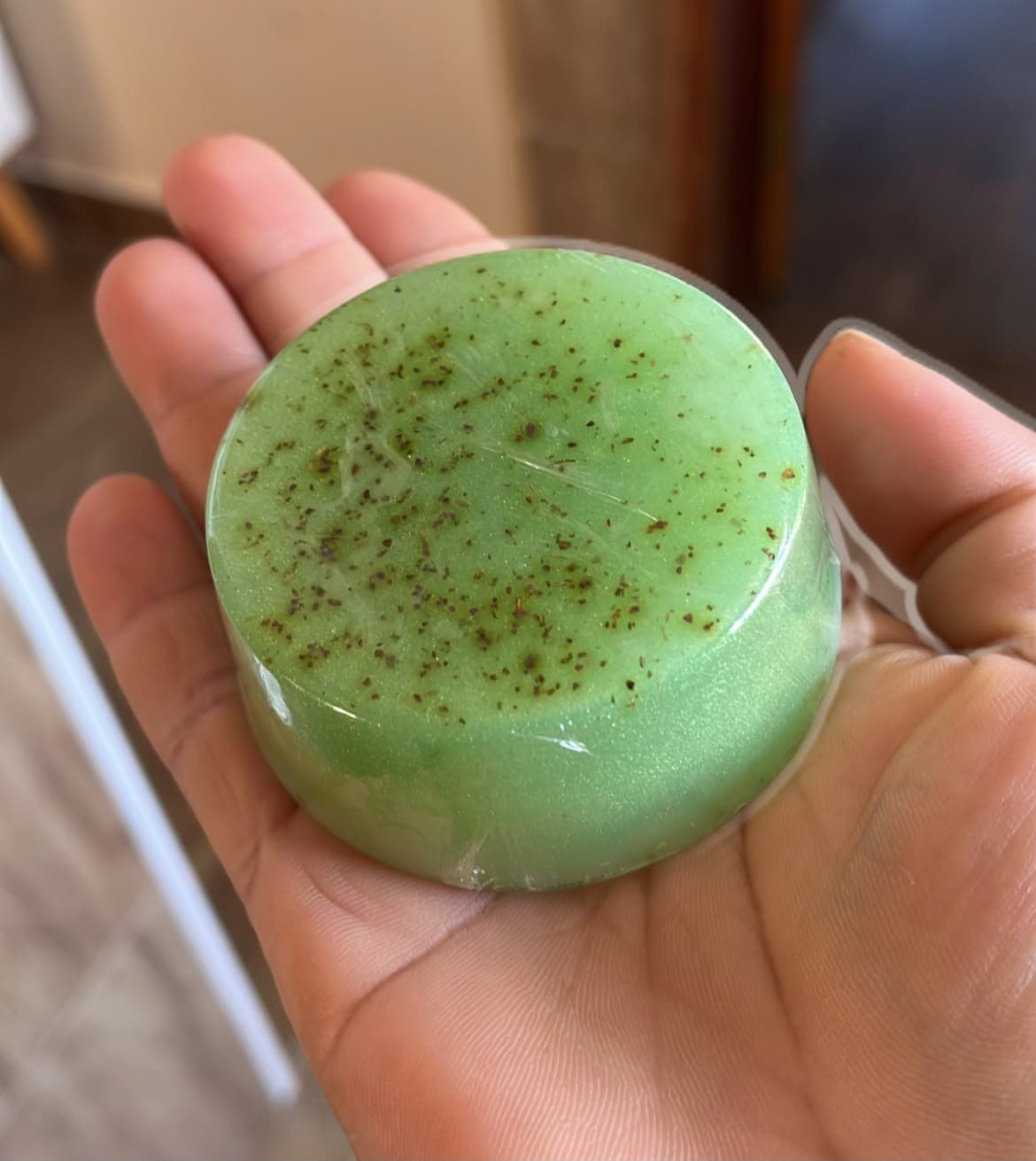 Sabonete artesanal verde de alecrim